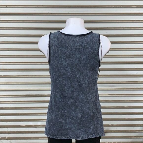 🛍️Black by Classic rock t shirt chains with face - Picture 7 of 8